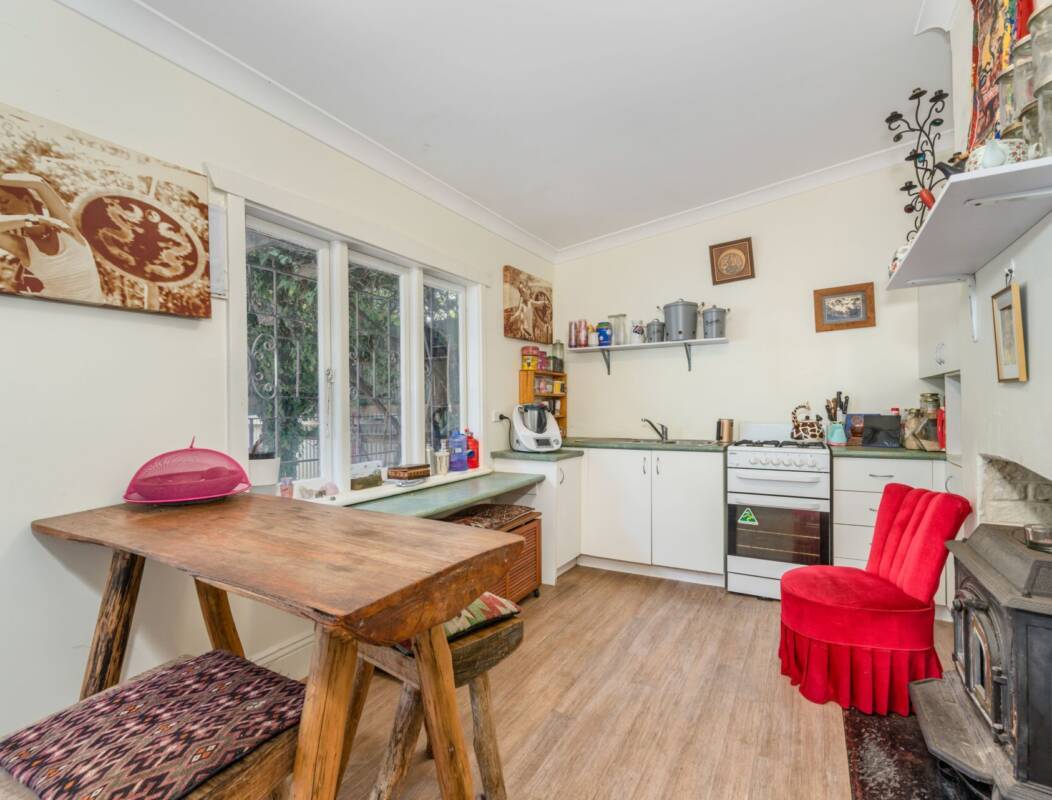 10 Henry Street, Tighes Hill, NSW 2297