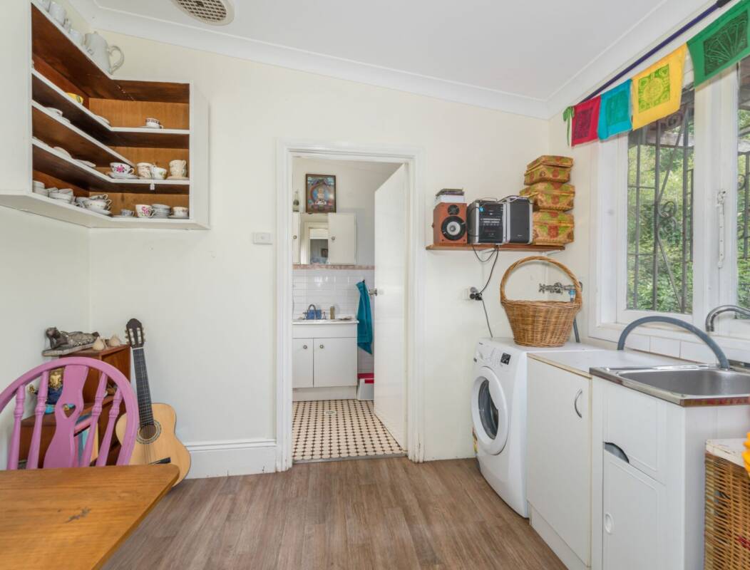 10 Henry Street, Tighes Hill, NSW 2297