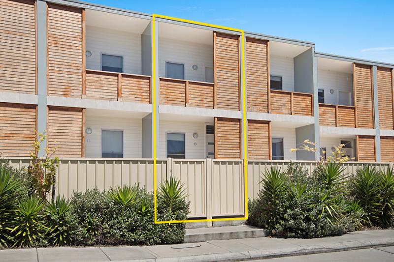 10/33 LONGWORTH AVENUE, WALLSEND, NSW 2287 AUS