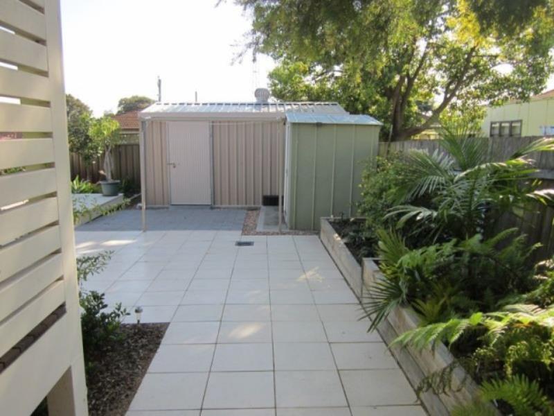 1/26 CATHERINE STREET, WARATAH WEST, NSW 2298 AUS