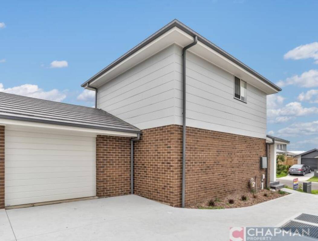 1/8 GLAUCA STREET, FLETCHER, NSW 2287 AUS