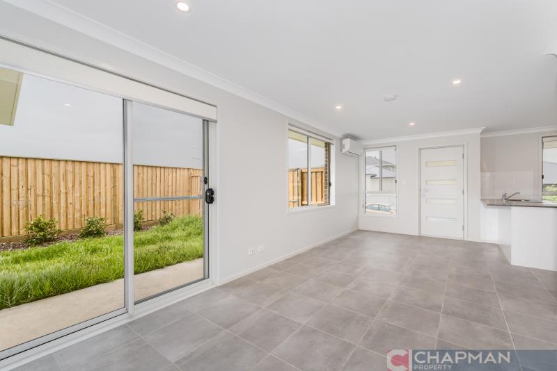 1/8 GLAUCA STREET, FLETCHER, NSW 2287 AUS