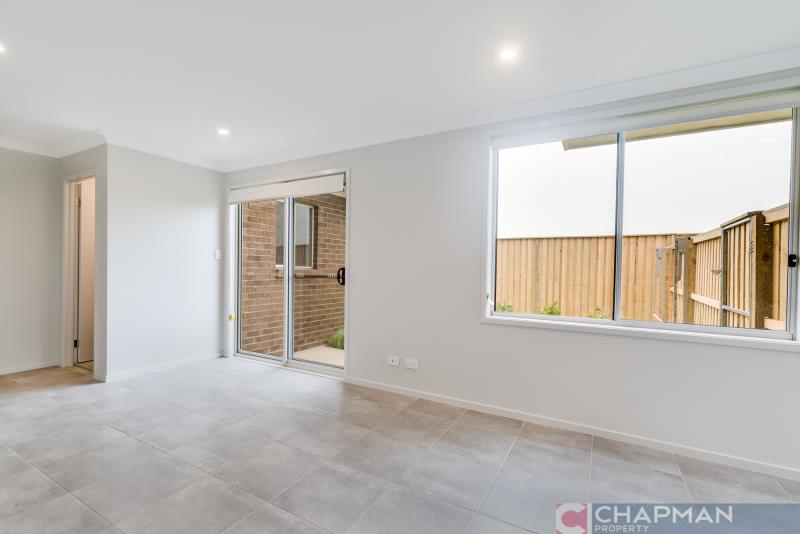 1/8 GLAUCA STREET, FLETCHER, NSW 2287 AUS