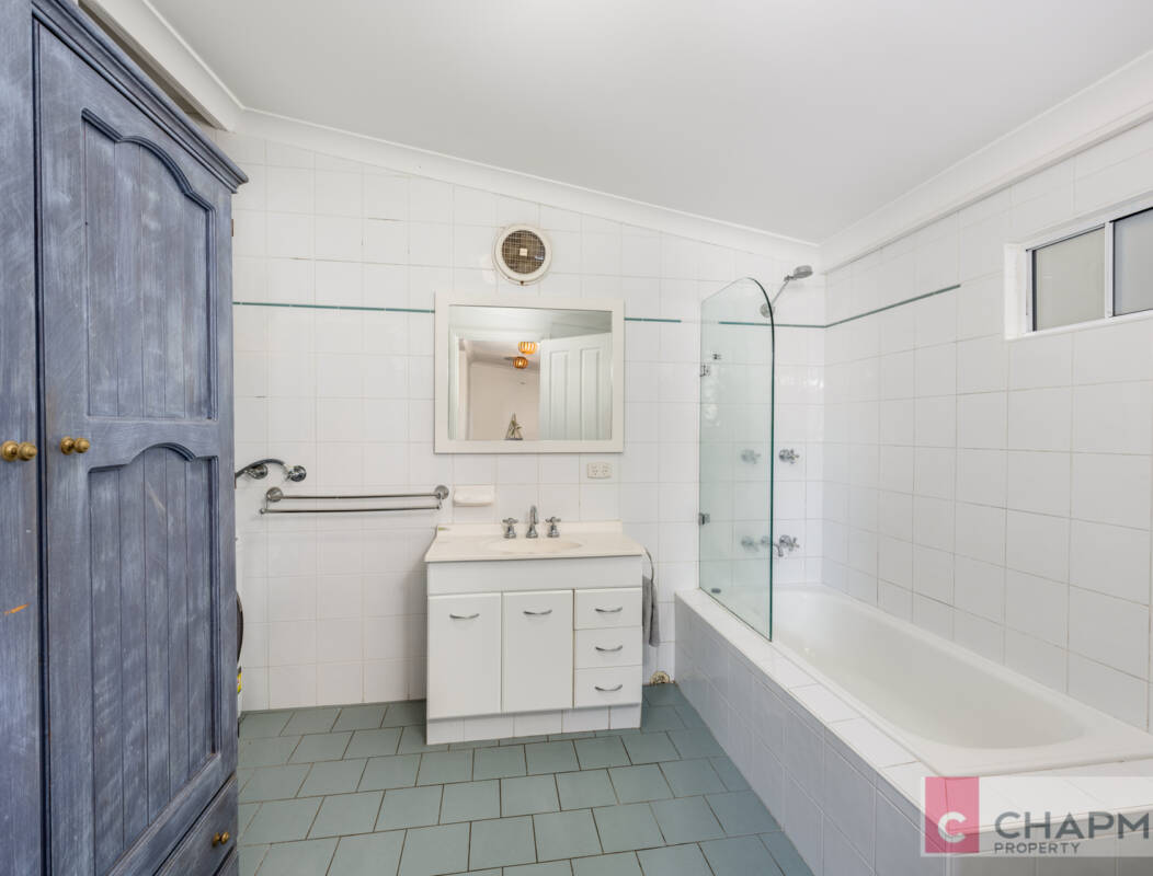 2 Young Road, Broadmeadow, NSW 2292 AUS