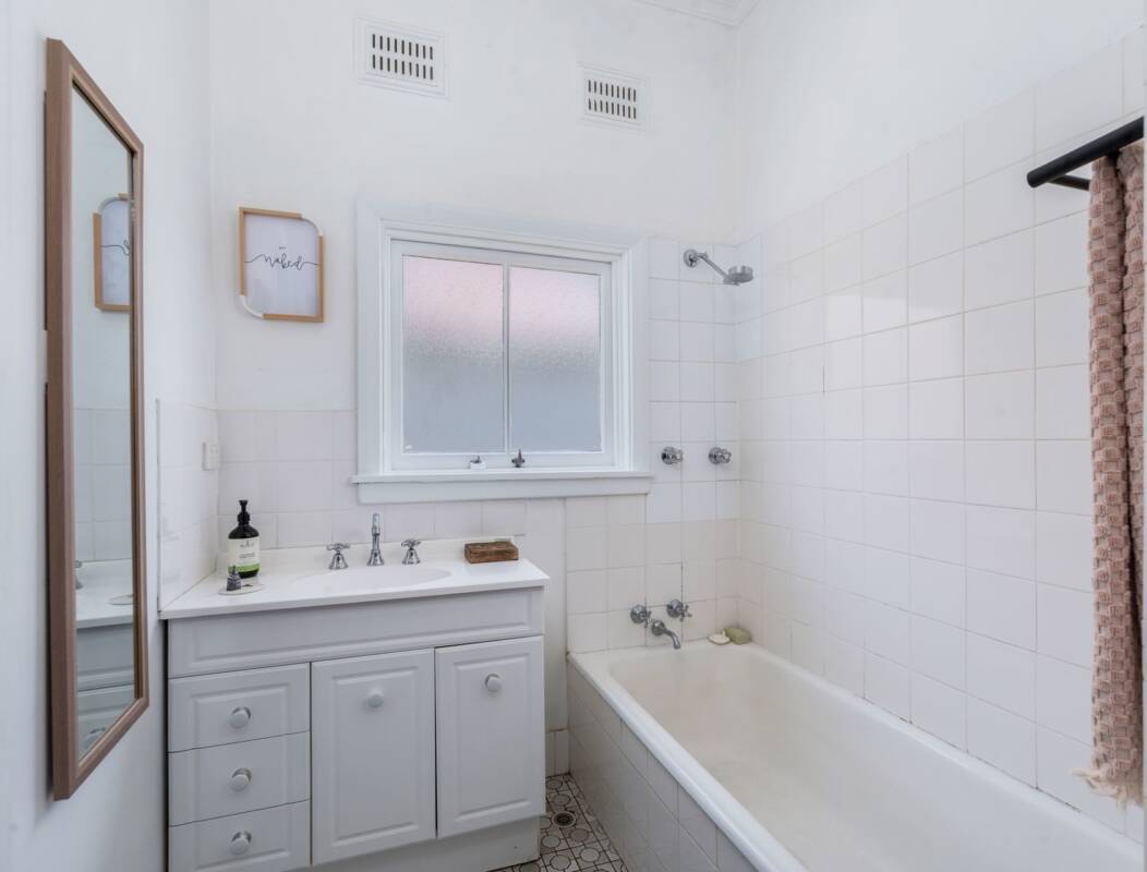 35 Cardiff Road, New Lambton Heights, NSW 2305 AUS