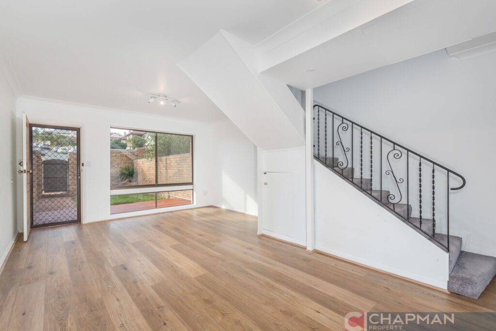 4/10 Kitchener Parade, The Hill, NSW 2300