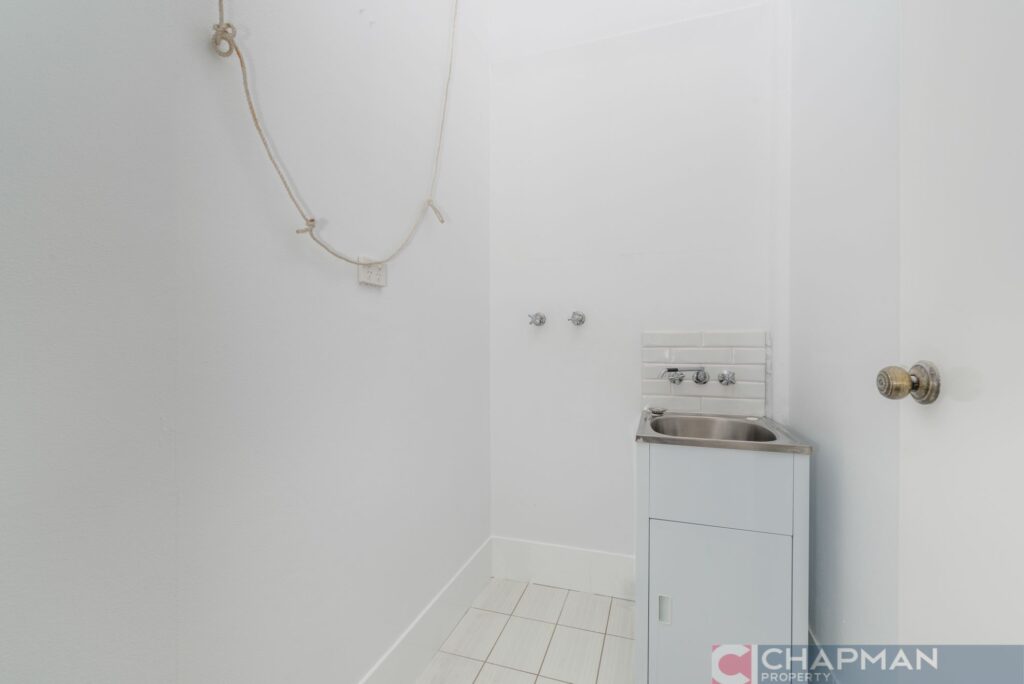 4/10 Kitchener Parade, The Hill, NSW 2300