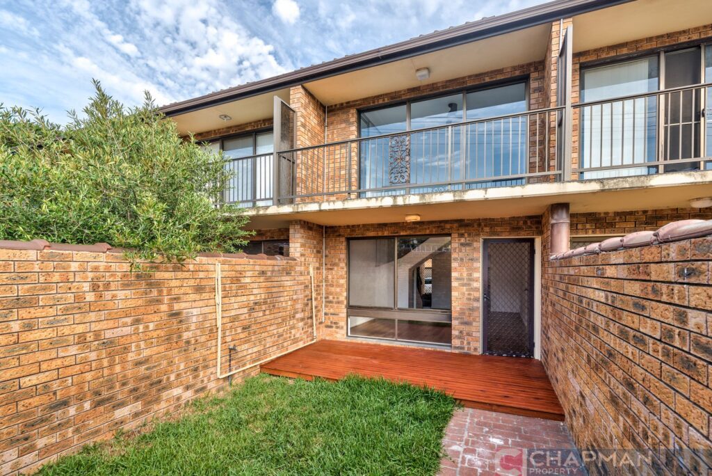 4/10 Kitchener Parade, The Hill, NSW 2300