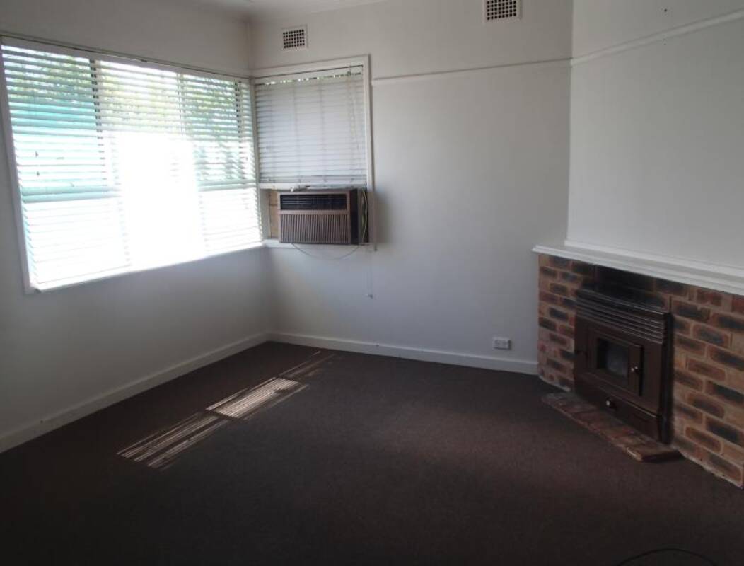 4 WALES STREET, CHARLESTOWN, NSW 2290 AUS