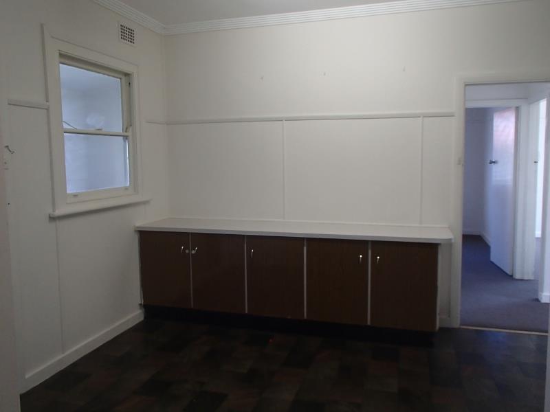 4 WALES STREET, CHARLESTOWN, NSW 2290 AUS