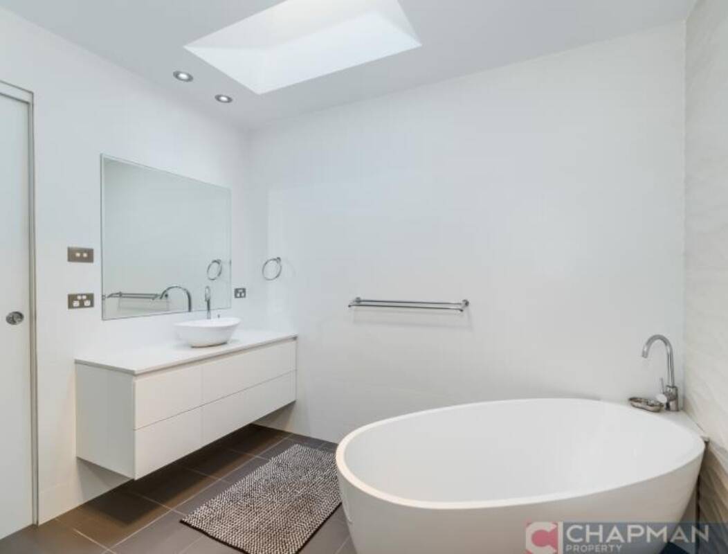 44A CURRY STREET, MEREWETHER, NSW 2291 AUS