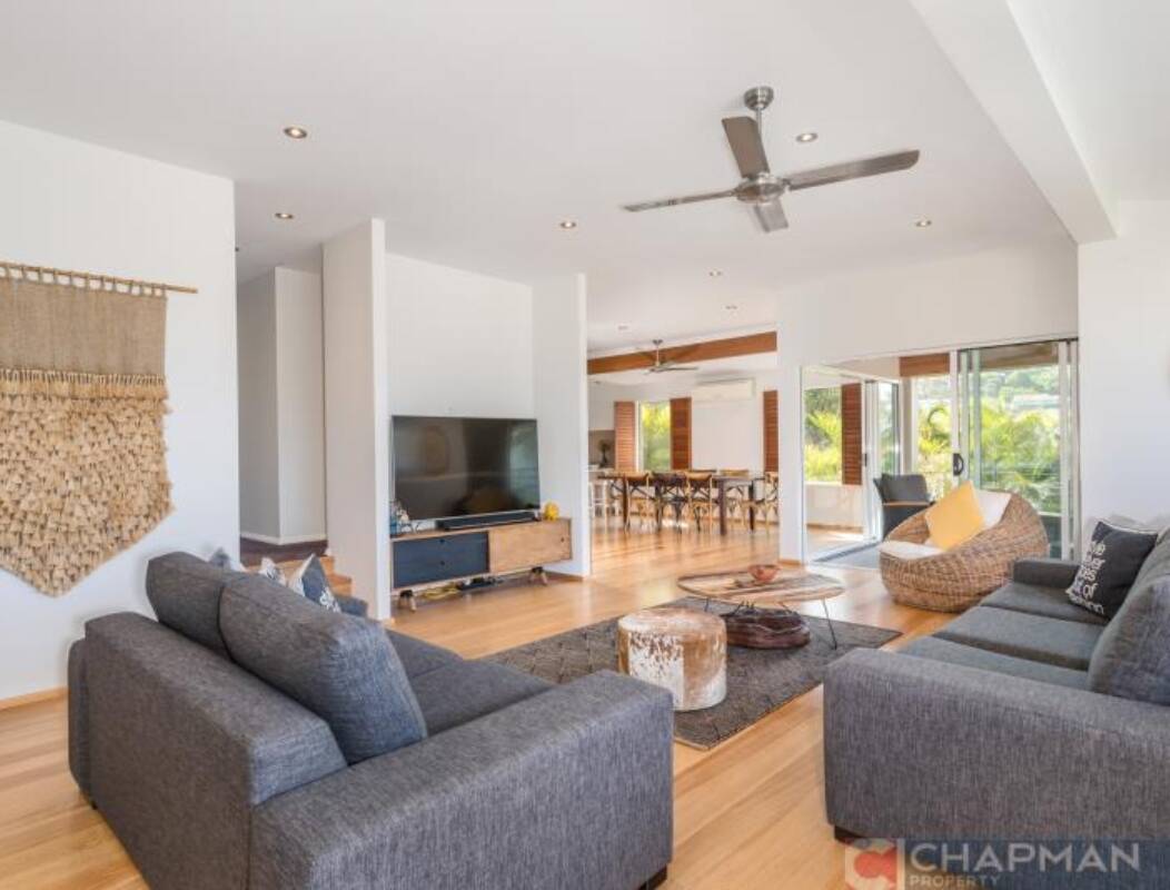 44A CURRY STREET, MEREWETHER, NSW 2291 AUS
