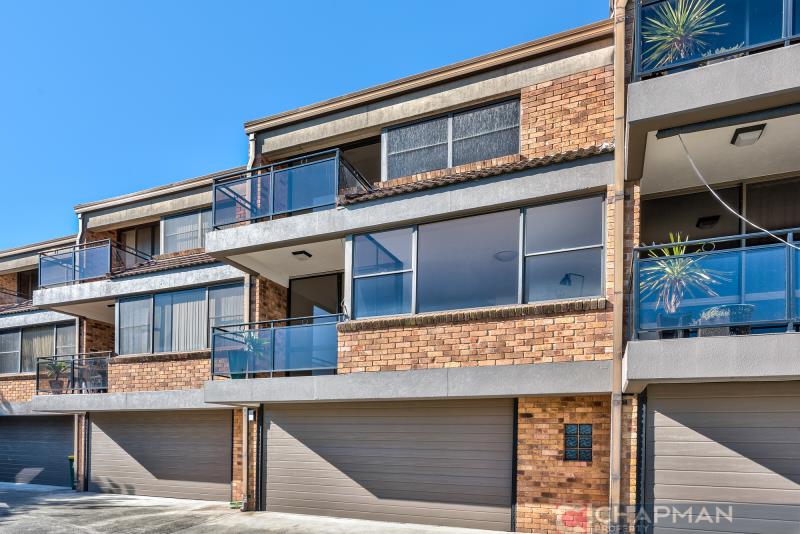 4/6 MEMORIAL DRIVE, THE HILL, NSW 2300 AUS