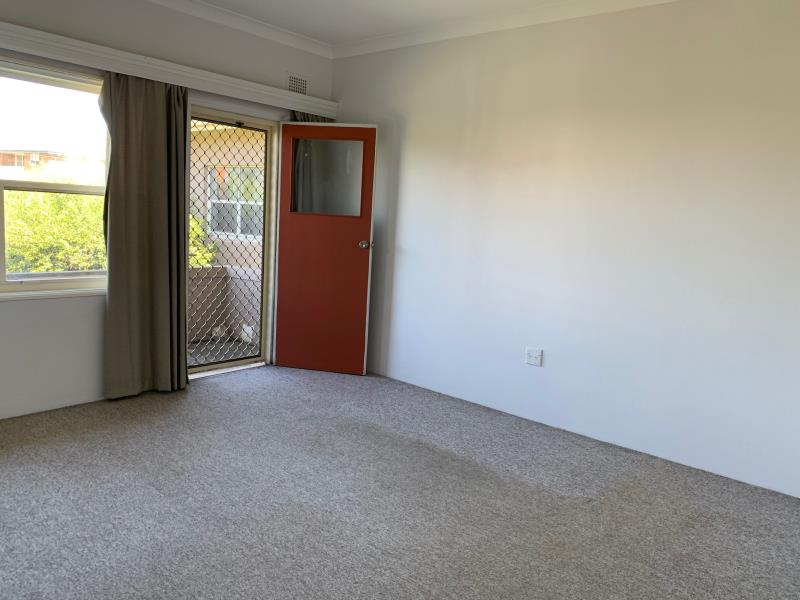8/28 RAILWAY STREET, MEREWETHER, NSW 2291 AUS