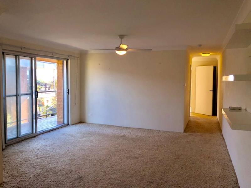 9/18 HELEN STREET, MEREWETHER, NSW 2291 AUS