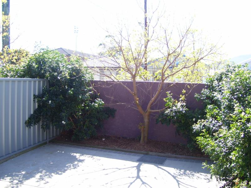 2/128 Broadmeadow Road, BROADMEADOW, NSW 2292 AUS