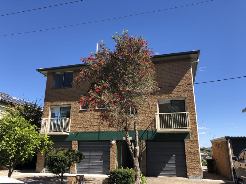 2/28 Brooks Street, COOKS HILL, NSW 2300 AUS