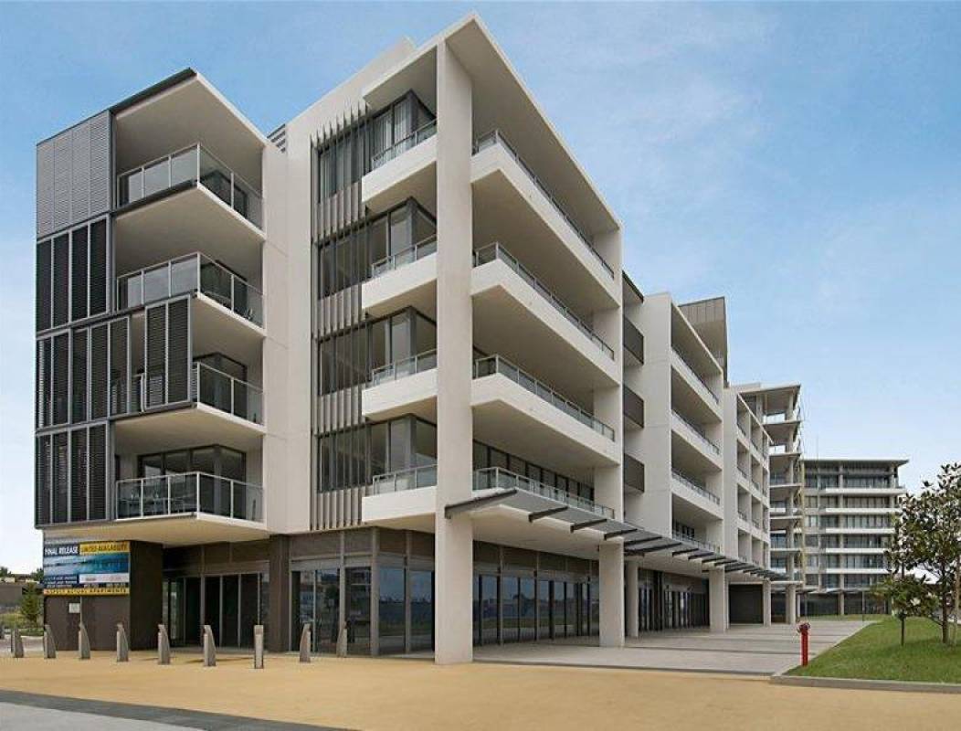 301/15 HONEYSUCKLE DRIVE, NEWCASTLE, NSW 2300 AUS