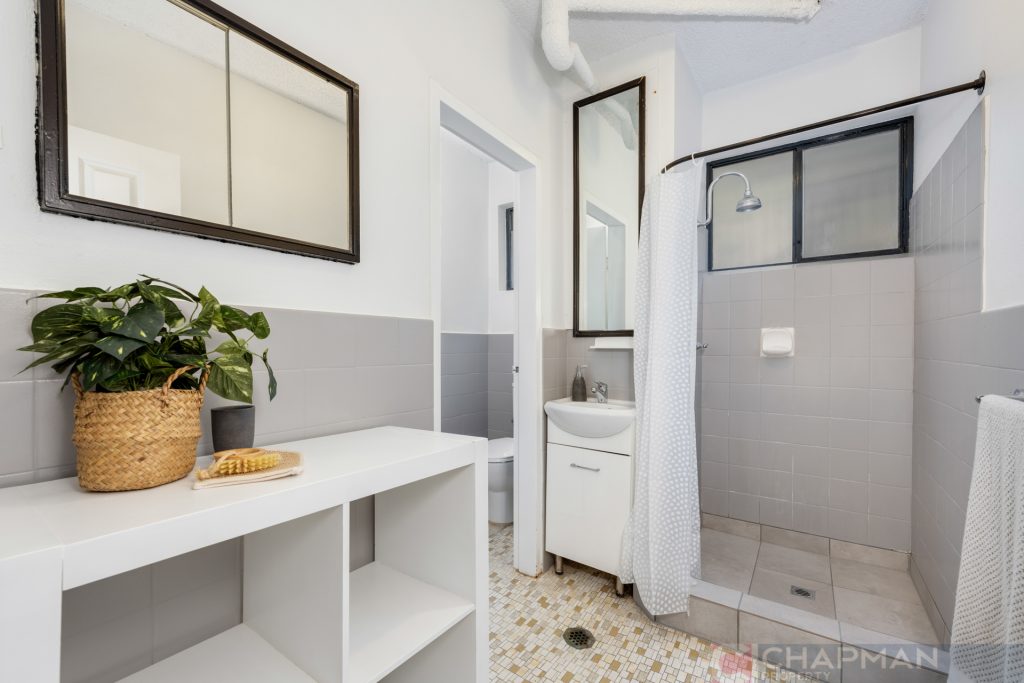 8/33 Nesca Parade, The Hill, NSW 2300 AUS